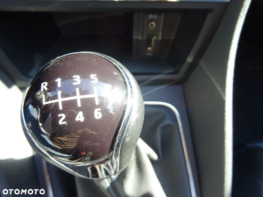 Seat Leon 1.2 TSI Start&Stop CONNECT - 13