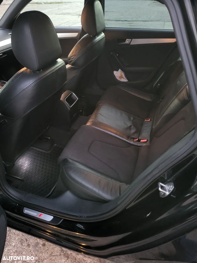 Audi A4 Avant 2.0 TDI DPF multitronic S line Sportpaket - 12