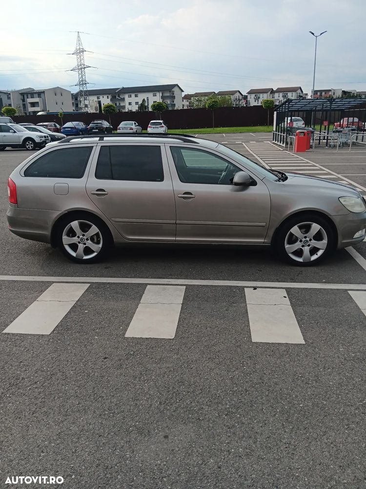 Skoda Octavia 1.4 Ambiente TSI - 6