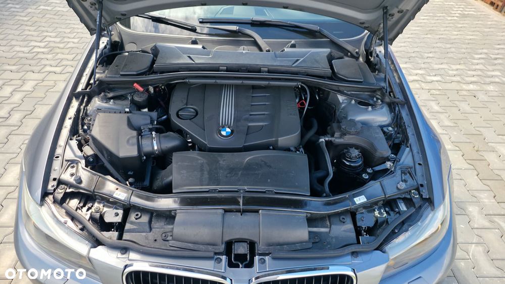 BMW Seria 3 - 30