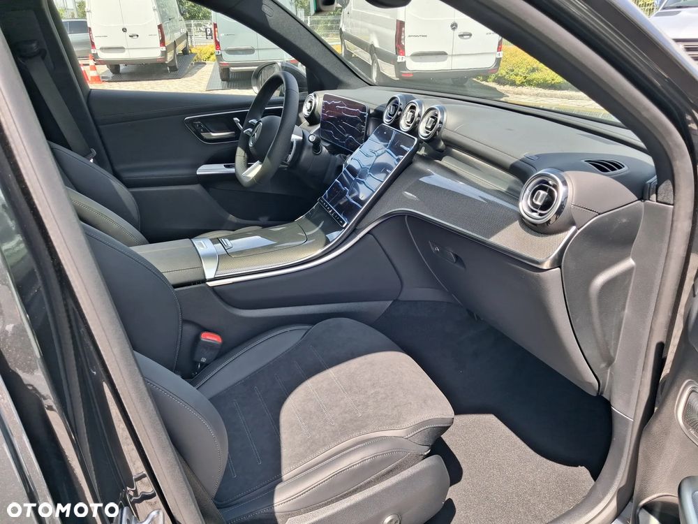 Mercedes-Benz GLC 300 de 4-Matic AMG Line - 15