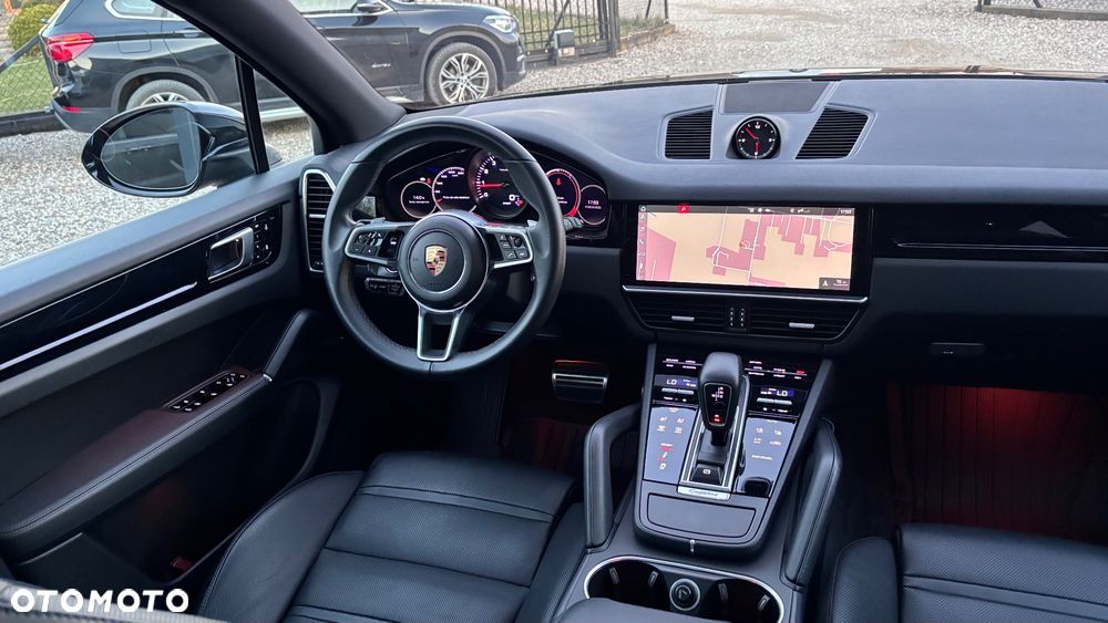 Porsche Cayenne S Platinum Edition - 26