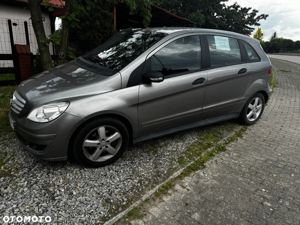 Mercedes-Benz Klasa B 180 CDI Autotronic - 2