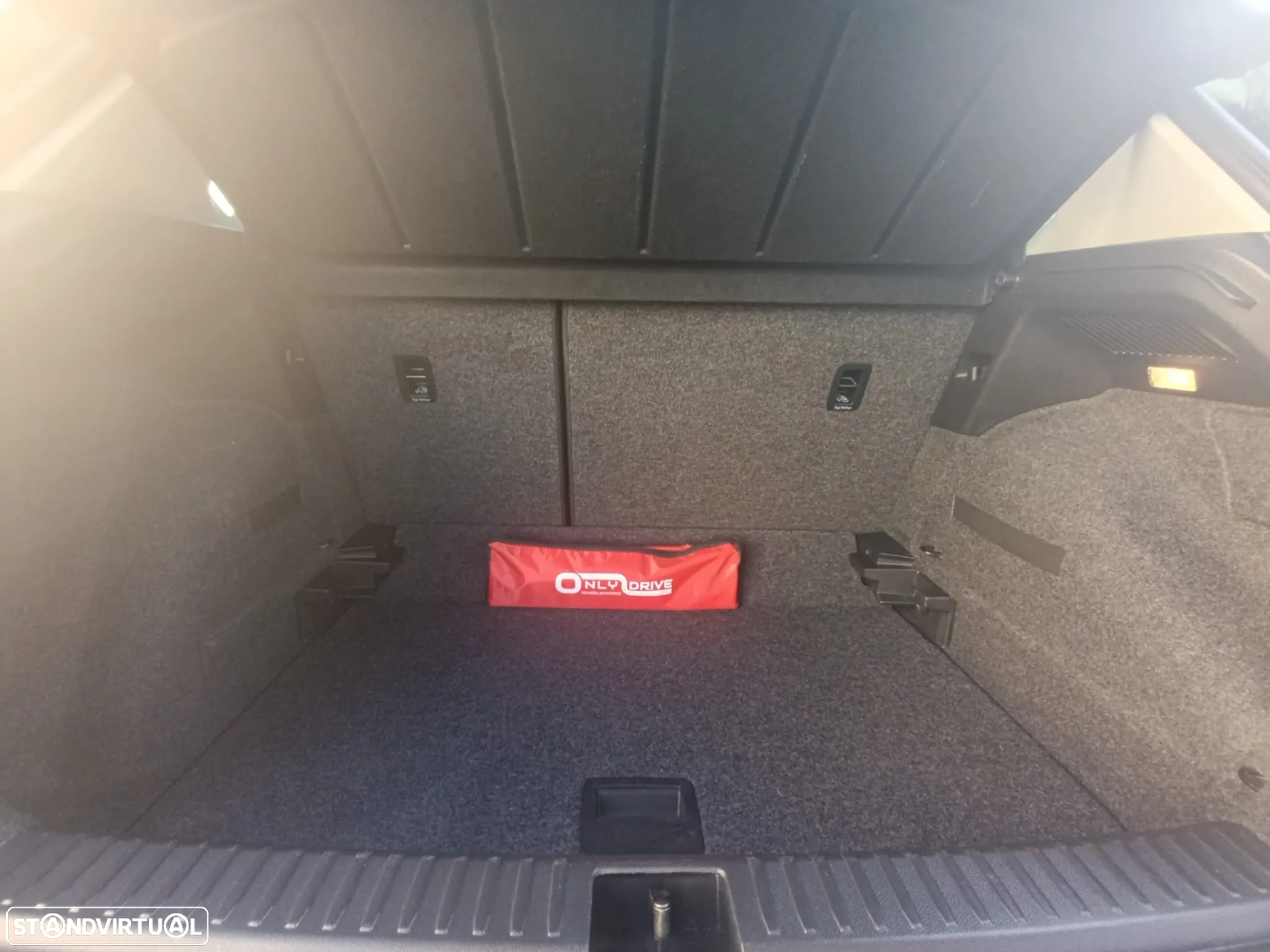 SEAT Arona 1.0 TSI Xcellence - 24