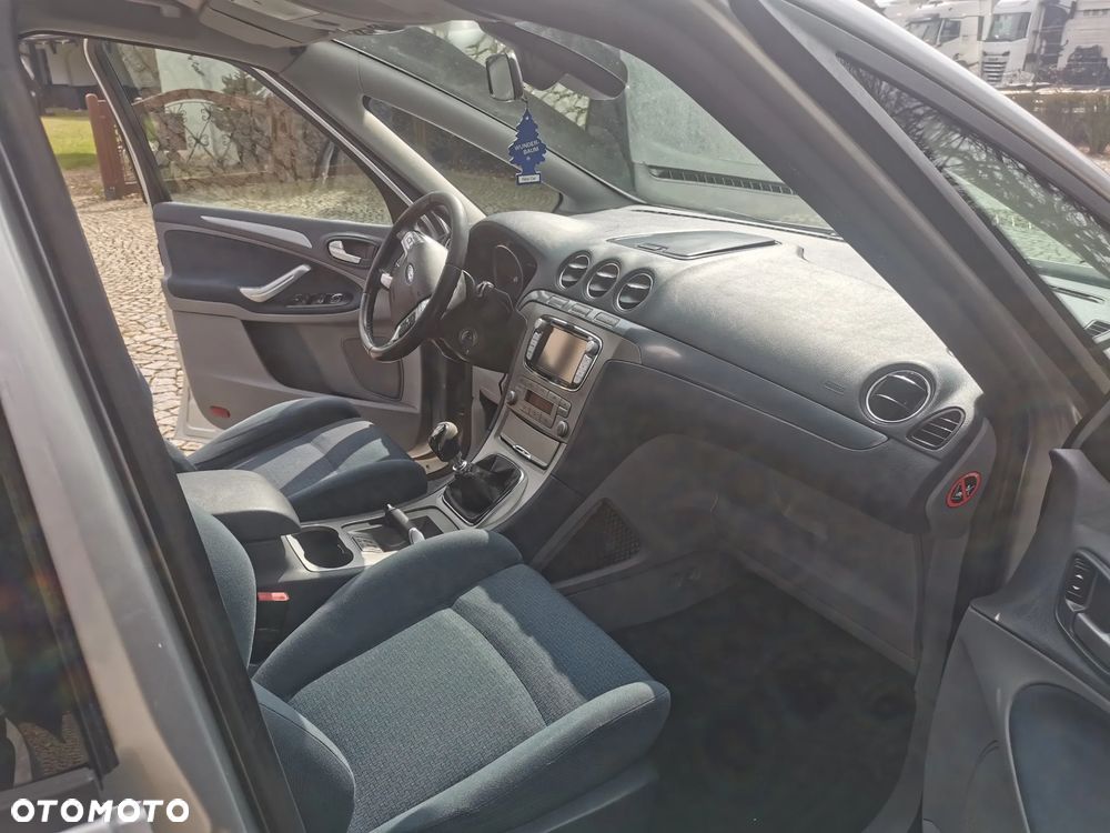 Ford S-Max 2.0 TDCi DPF Titanium - 9