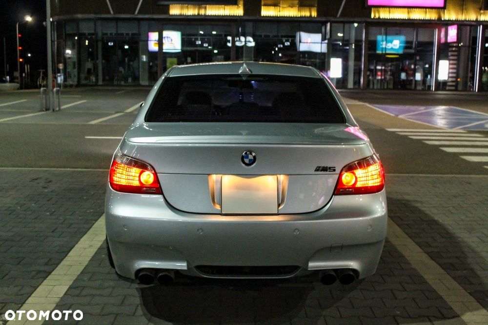 BMW M5 - 5