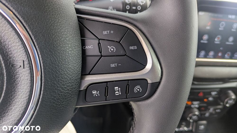 Jeep Renegade - 17