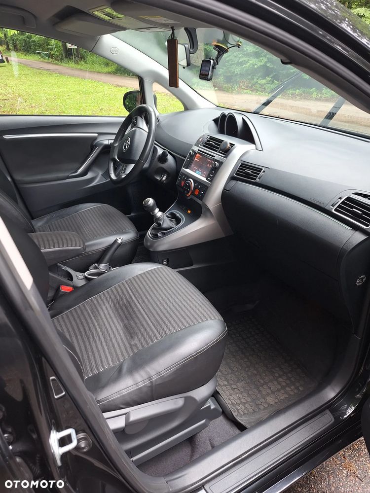 Toyota Verso 1.8 Life - 13