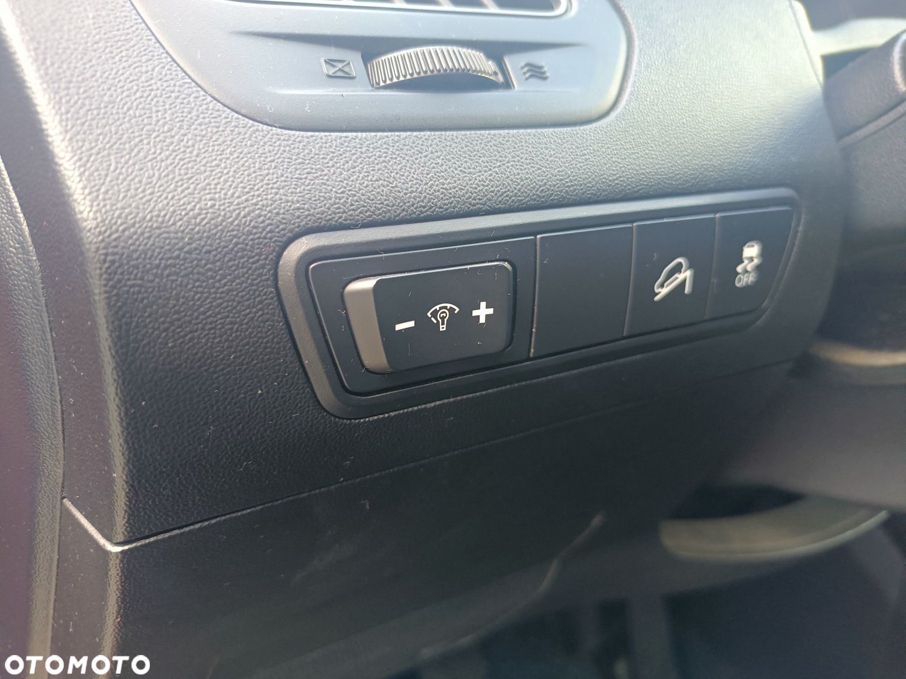 Hyundai ix35 1.6 GDI Comfort 2WD - 14