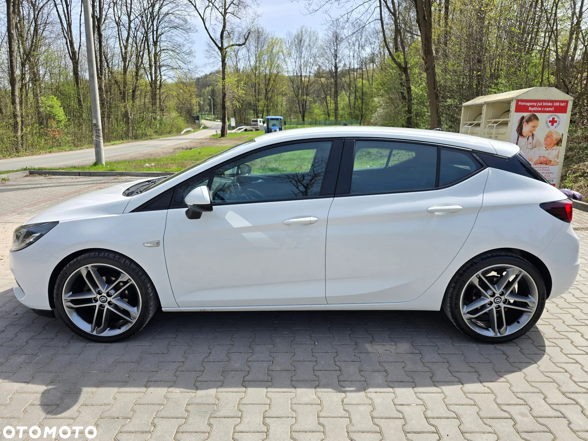 Opel Astra 1.2 Turbo - 32