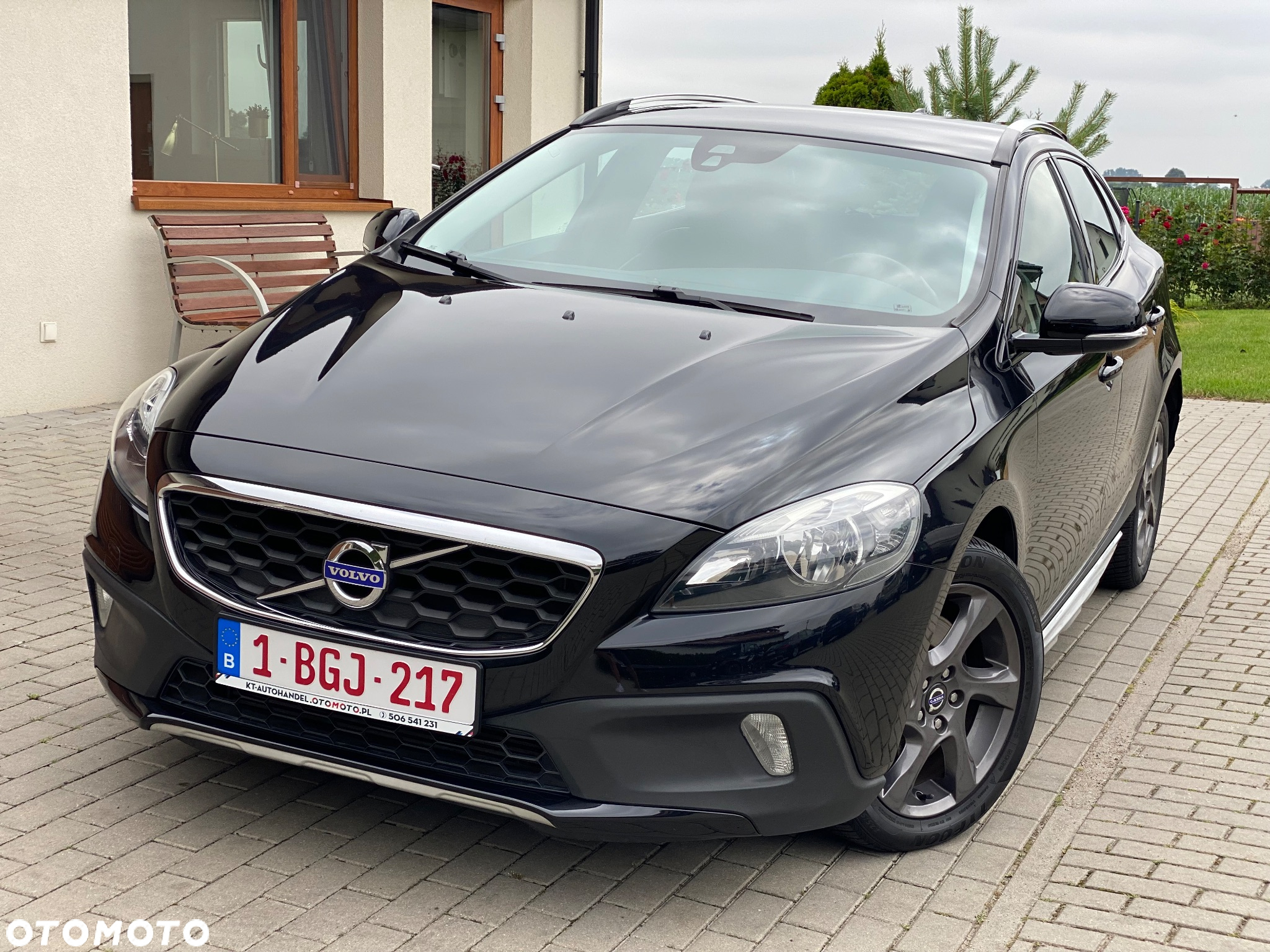 Volvo V40 Cross Country D3 Momentum - 3