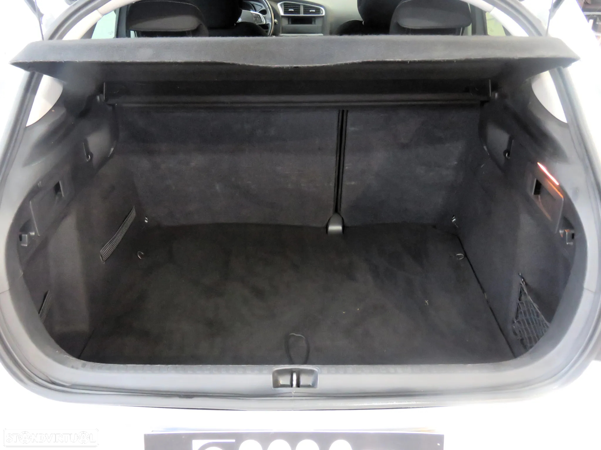 Citroën C4 1.6 HDi Attraction - 14