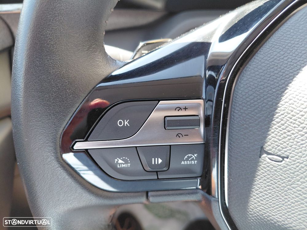 Peugeot 308 SW 1.6 Hybrid Allure Pack e-EAT8 - 19