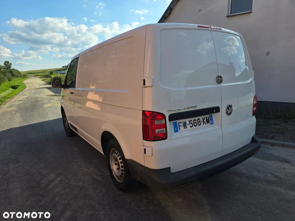 Volkswagen Transporter - 5