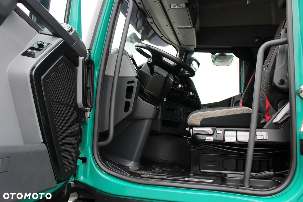 Renault T440 *13L* /2 ZBIORNIKI/ OPONY 80% /ACC / BL.MOSTU / Euro 6 /*SERWIS FR*/ STAN IDEALNY / - 25