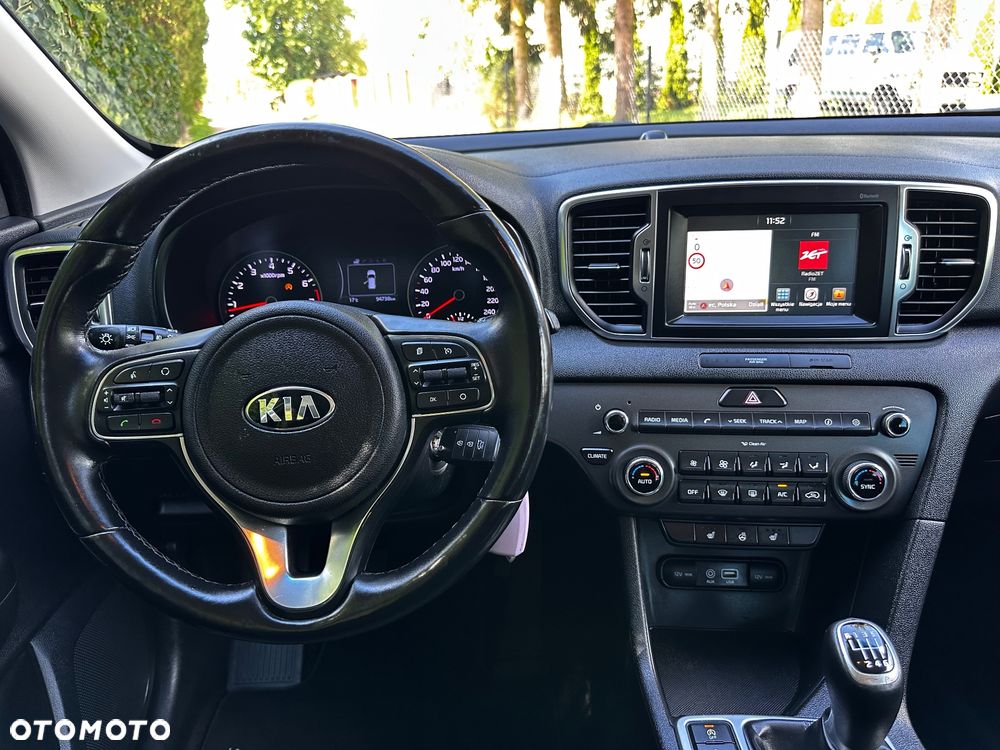 Kia Sportage 1.6 GDI 2WD ISG Dream-Team Edition - 30