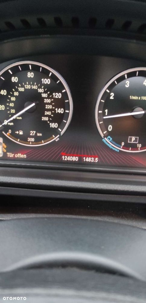 BMW 5GT - 24