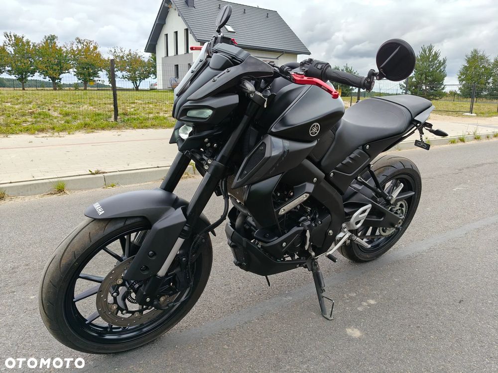 Yamaha MT - 4