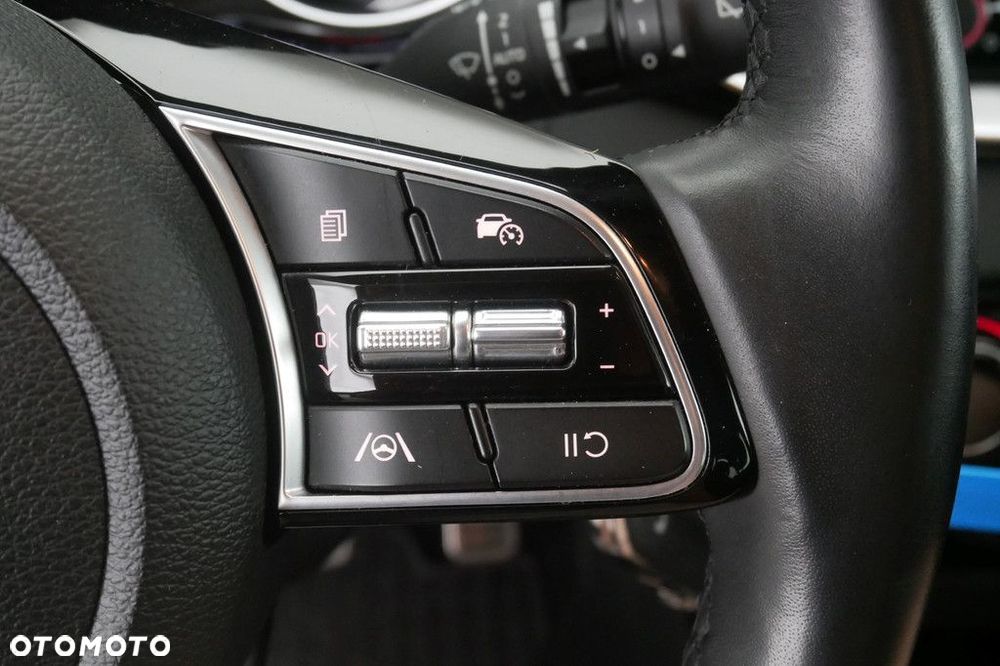 Kia Ceed - 22