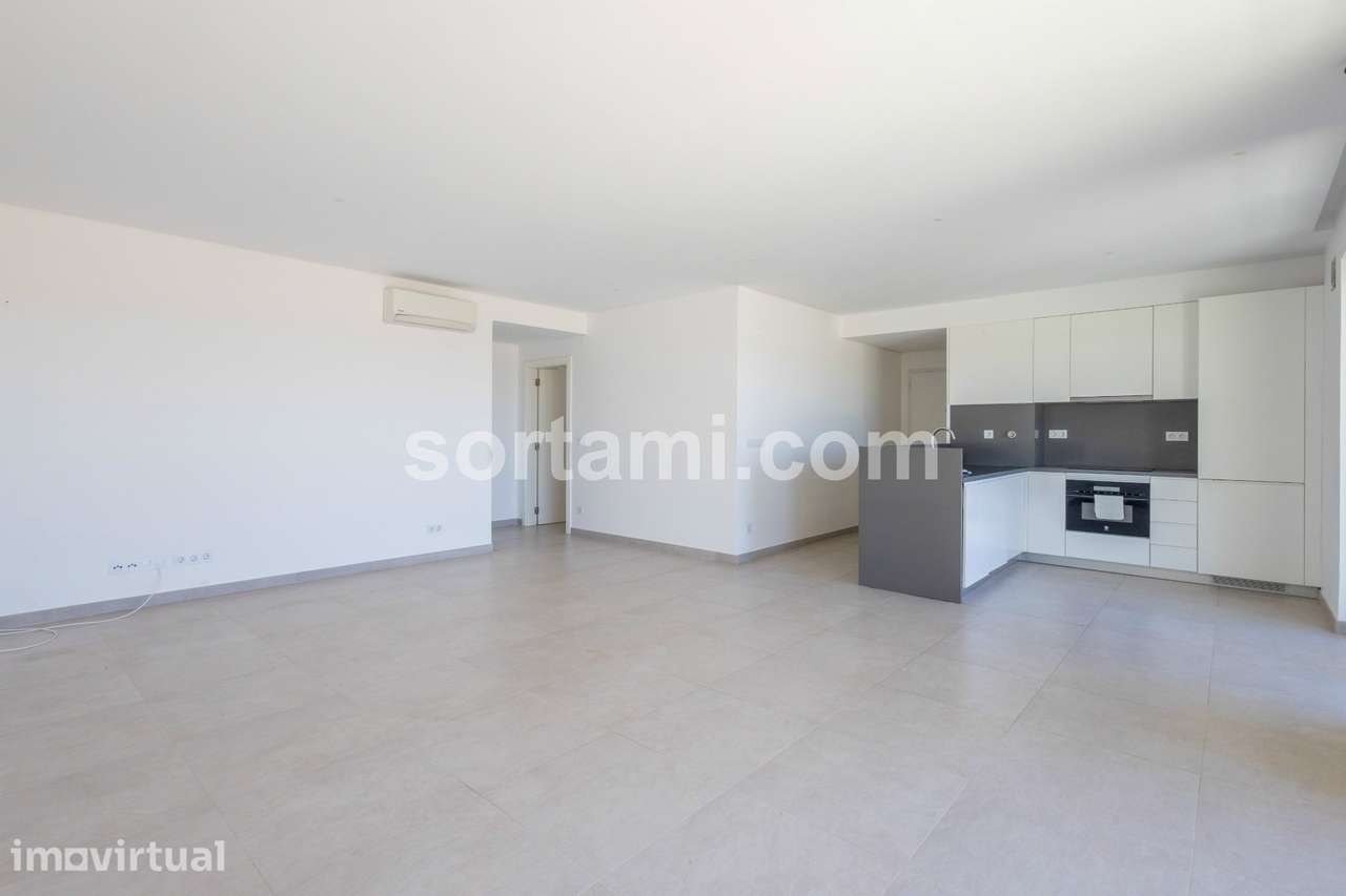 Apartamento T2 Venda em Quarteira,Loulé - Grande imagem: 5/19