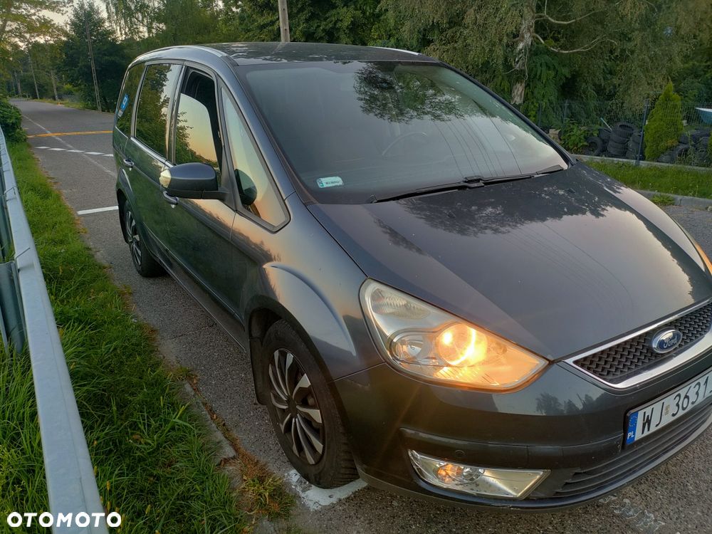 Ford Galaxy - 1