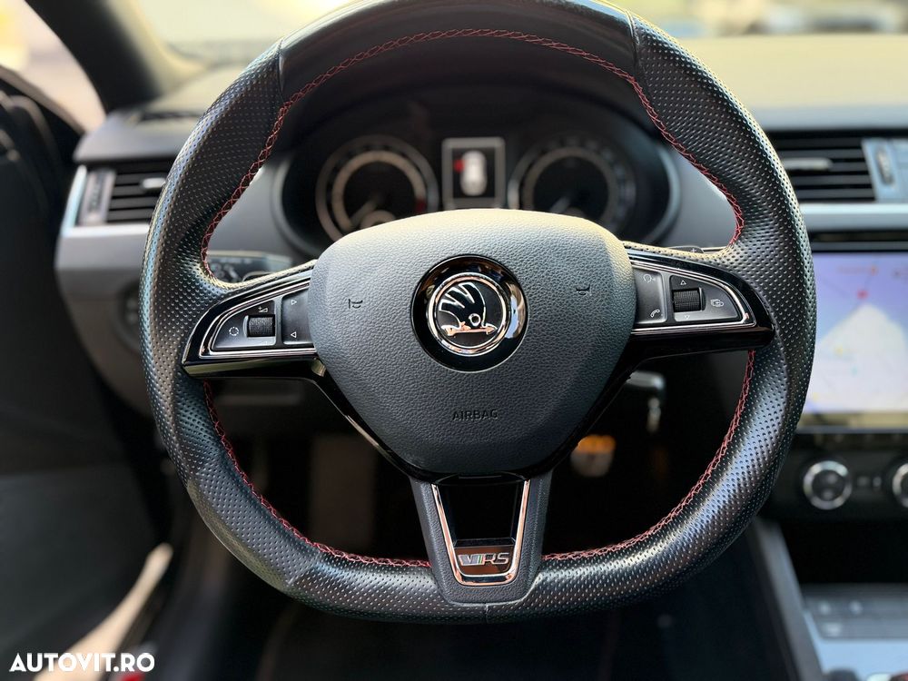 Skoda Octavia 2.0 TDI (Green tec) DSG RS - 39