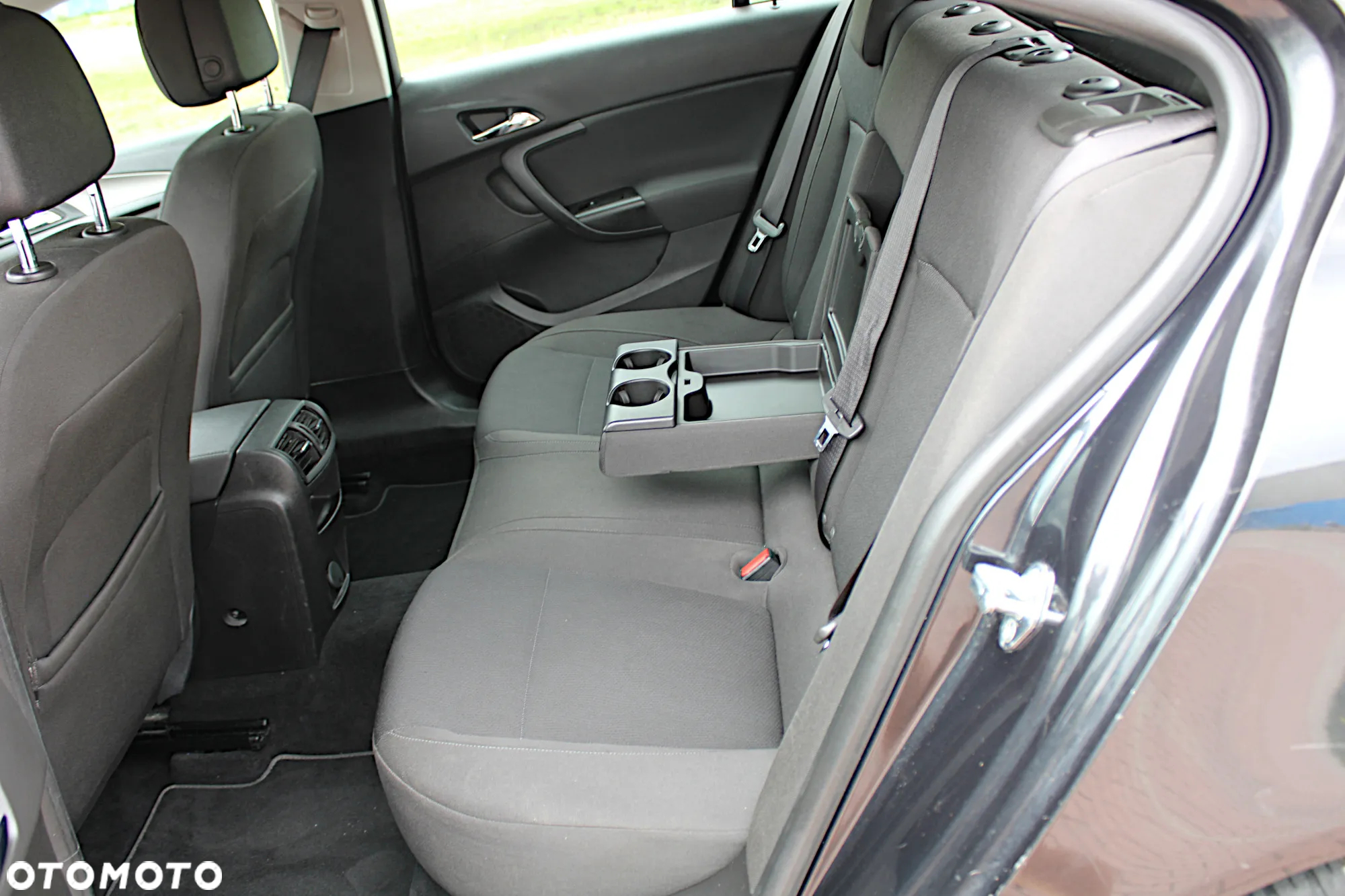 Opel Insignia - 28