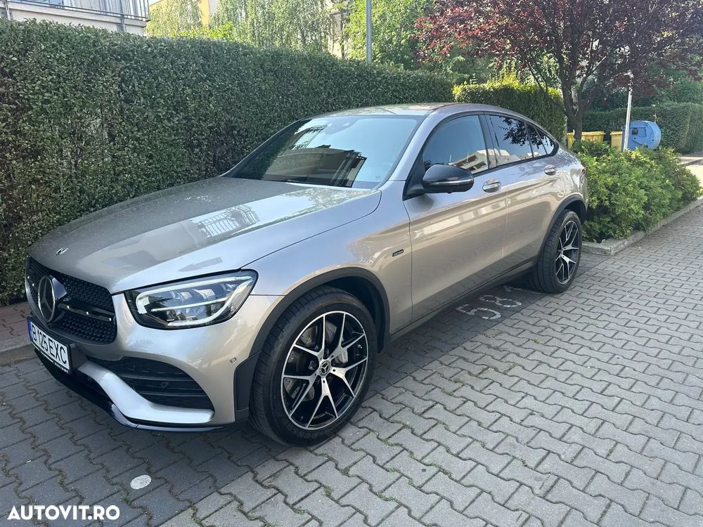 Mercedes-Benz GLC Coupe 300 e 4MATIC - 1