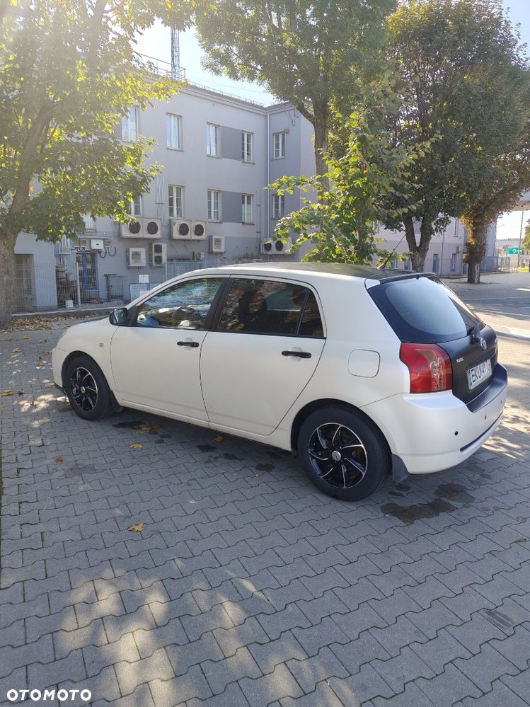 Toyota Corolla 2005 photo 4