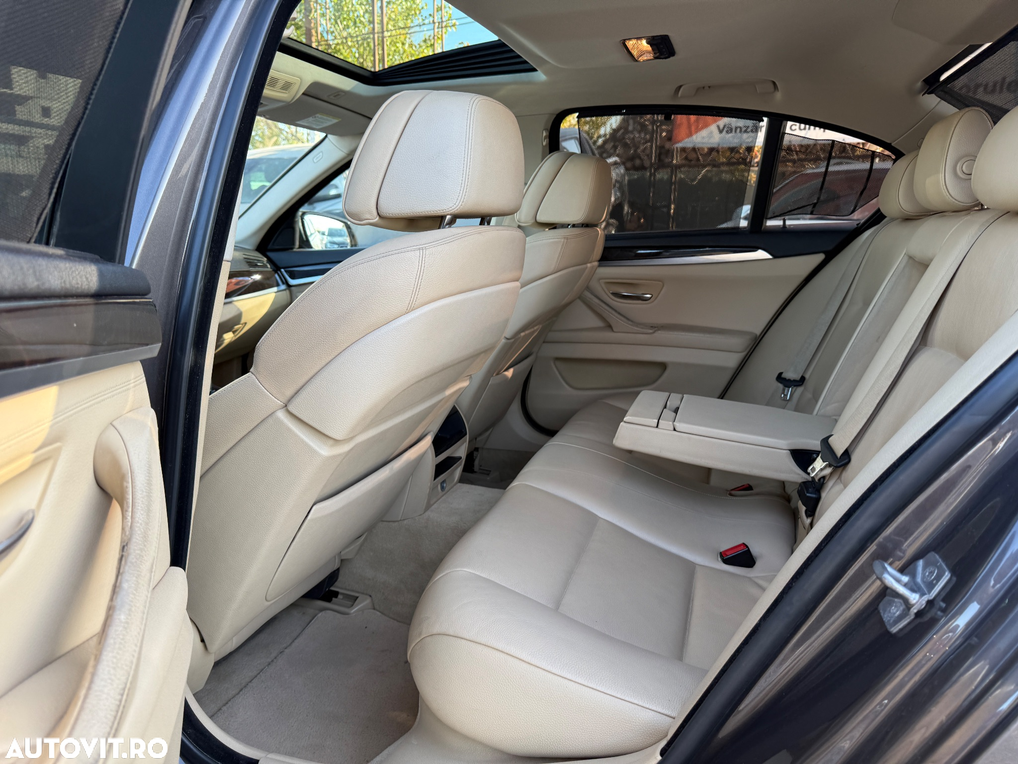 BMW Seria 5 530d xDrive Sport-Aut. Luxury Line - 13