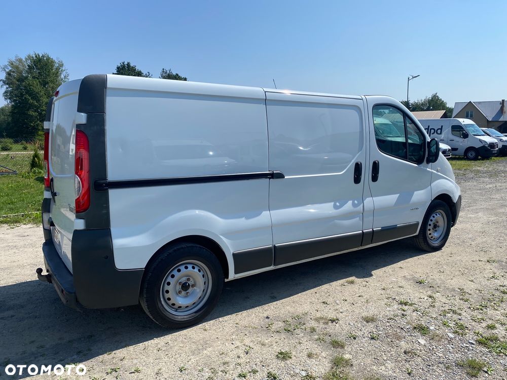 Renault Trafic - 10