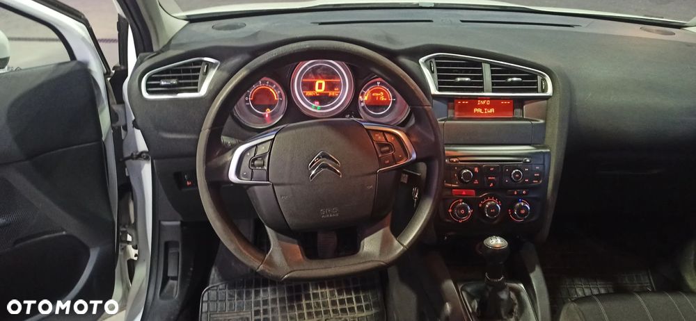 Citroën C4 HDi 90 Attraction - 6
