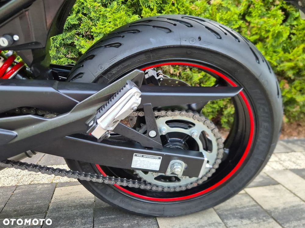Yamaha XJ - 23