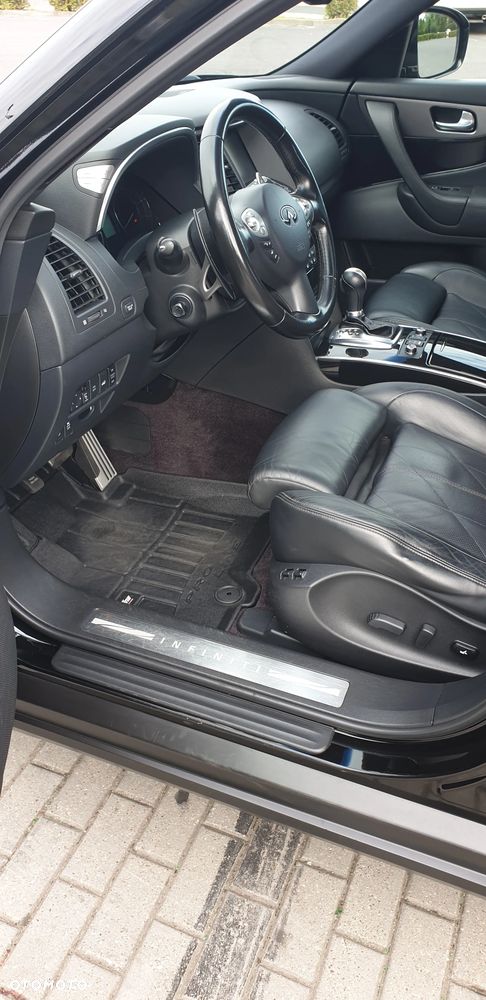 Infiniti QX70 3.7 AWD GT Premium - 26