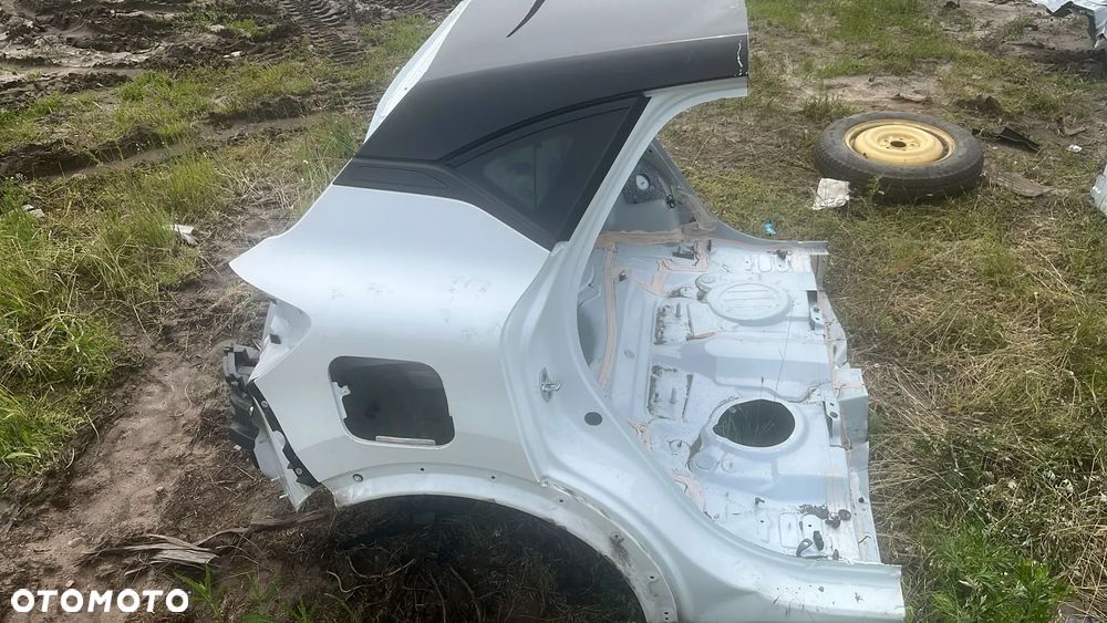 RENAULT CAPTUR  II BIXUI DUPA TYŁ BŁOTNIK LEWY PRAWY PAS WANNA - 3