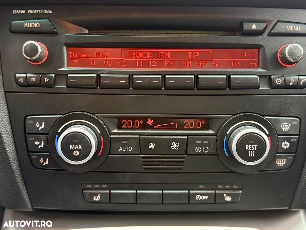 BMW Seria 3 318i Edition Lifestyle - 9