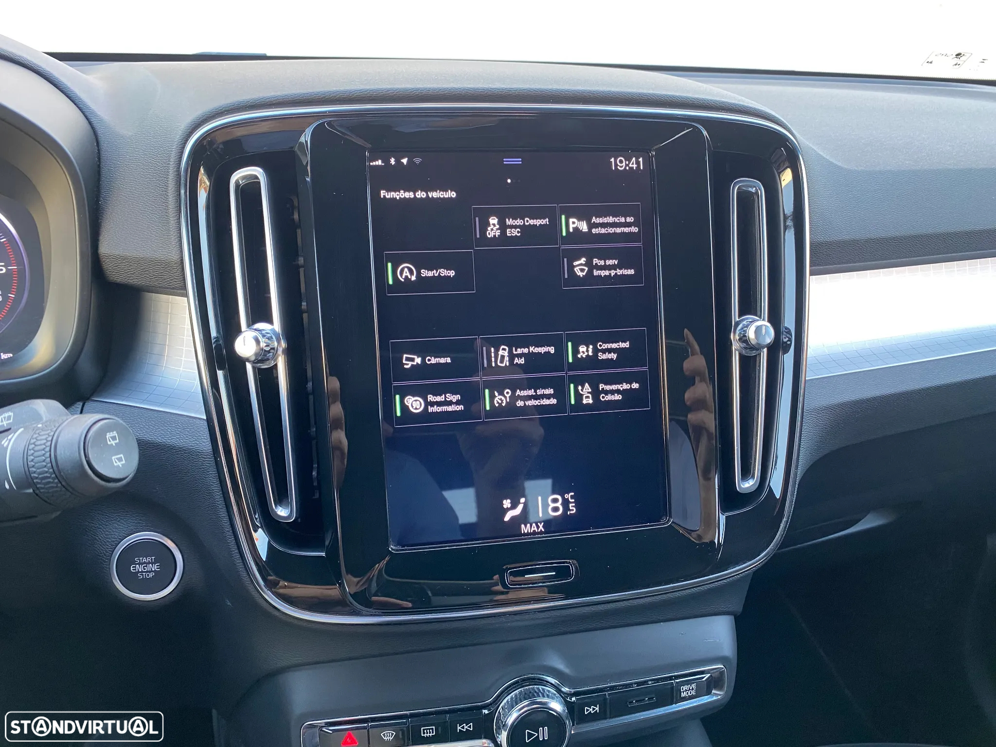 Volvo XC 40 2.0 D3 Momentum Plus - 15