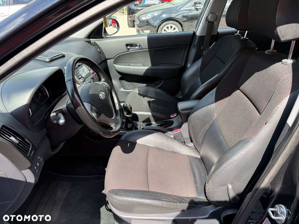Hyundai i30 1.4 Classic - 6