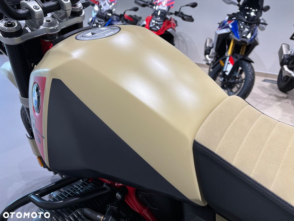 BMW R - 9