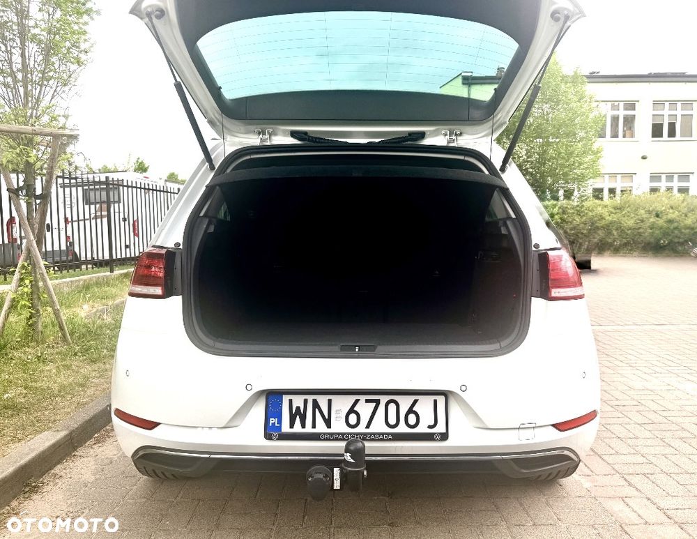 Volkswagen Golf 1.4 TSI BMT Comfortline - 11
