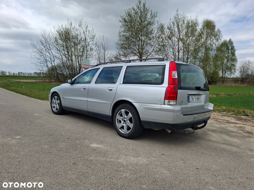 Volvo V70 2.4D - 9
