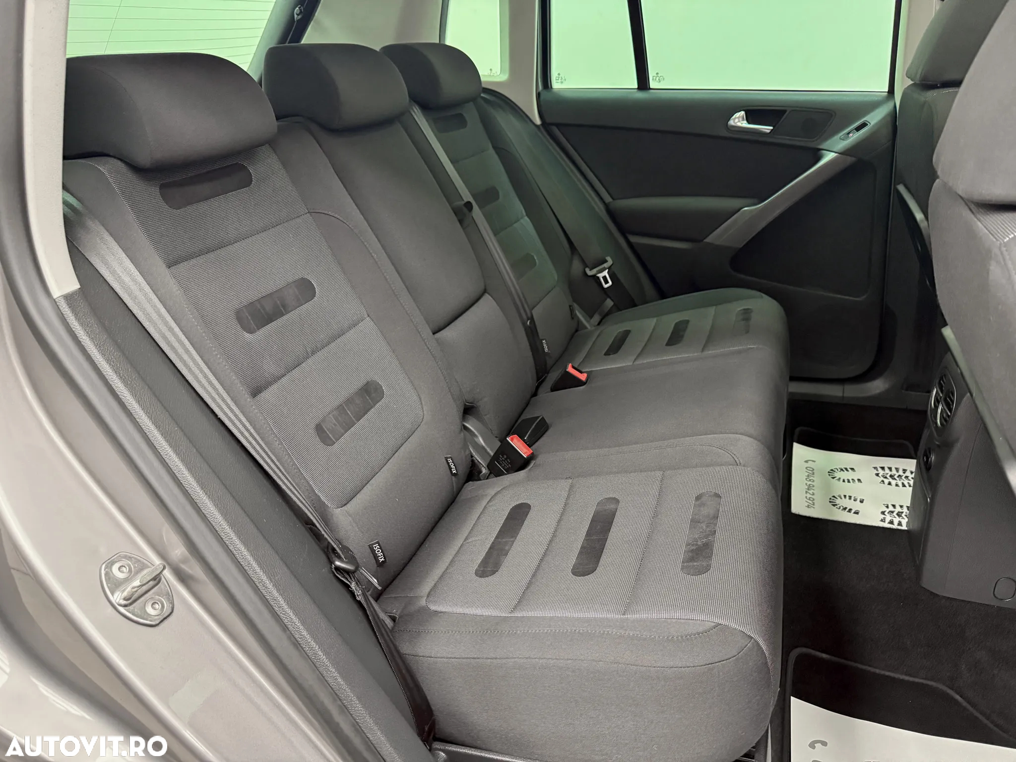 Volkswagen Tiguan 2.0 TDI 4Motion Sport & Style - 8