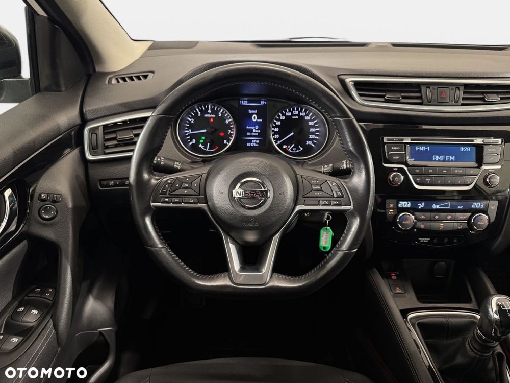 Nissan Qashqai - 16