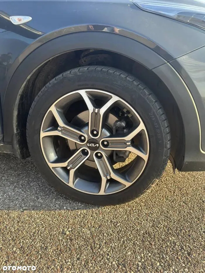 Kia XCeed - 4