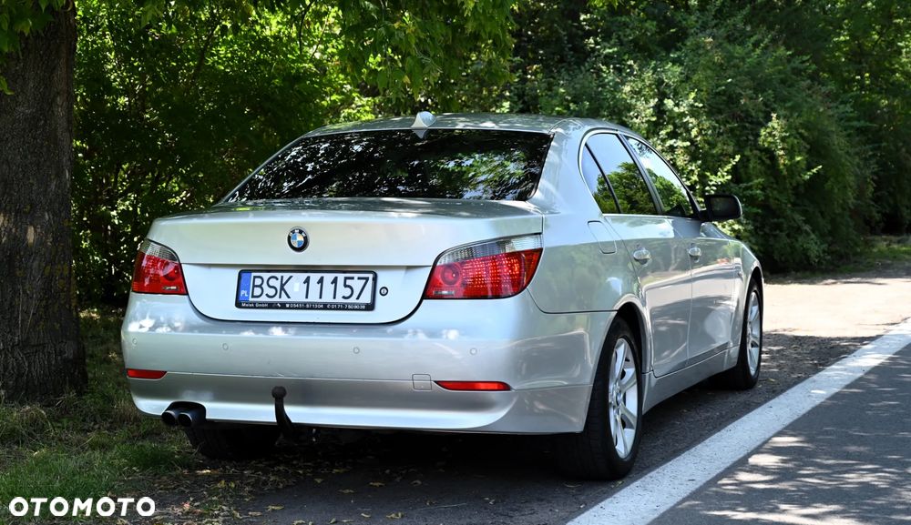 BMW Seria 5 530xi - 23