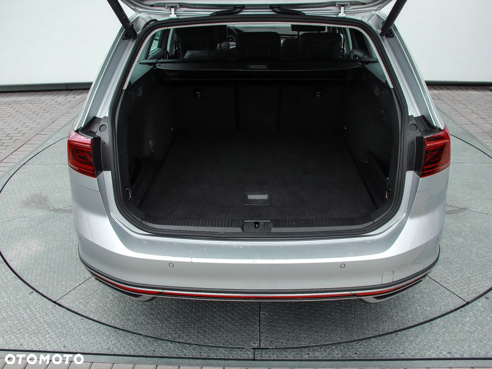Volkswagen Passat Alltrack - 10
