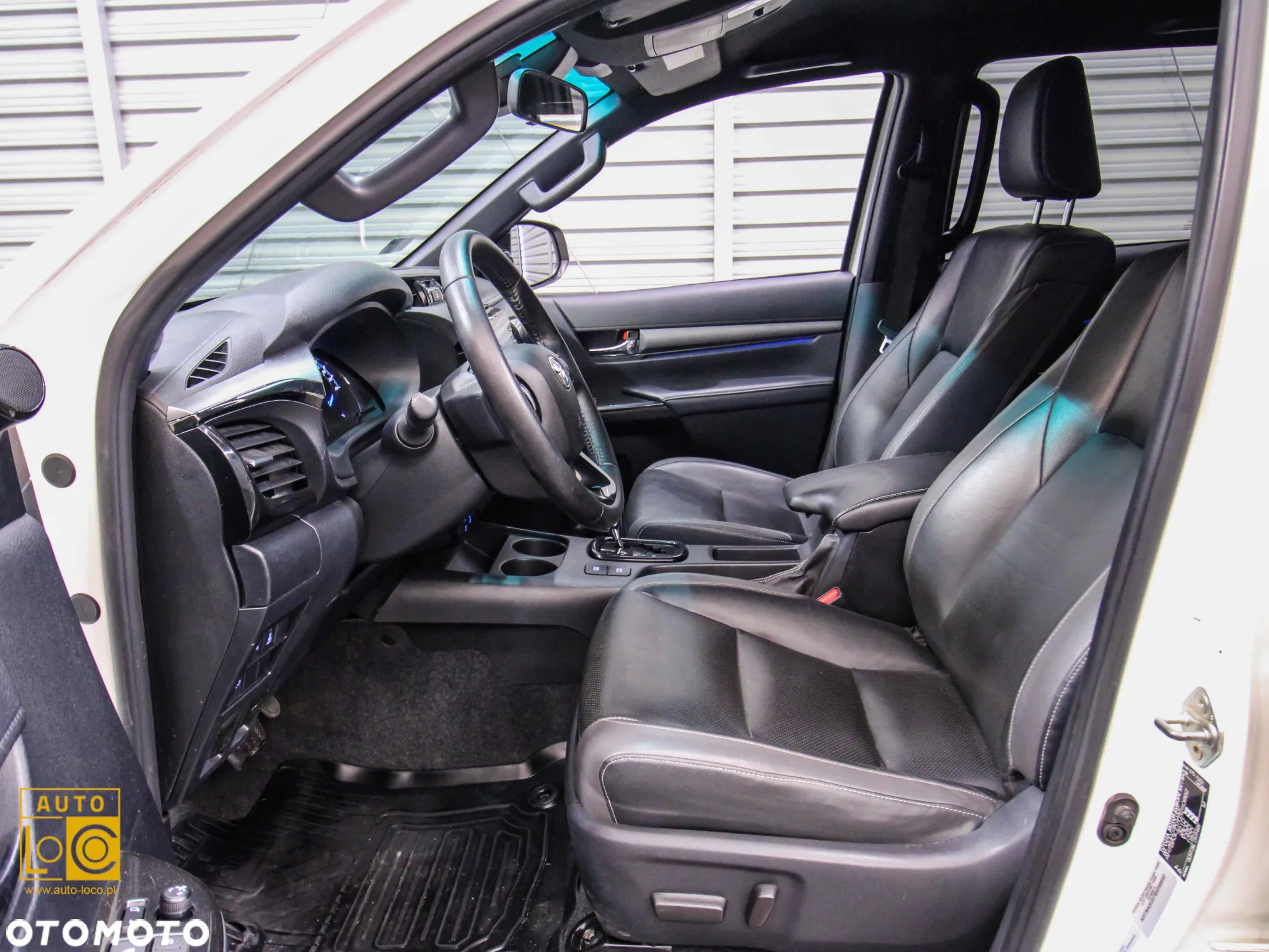 Toyota Hilux 2.8 D-4D Double Cab Invincible 4x4 - 12