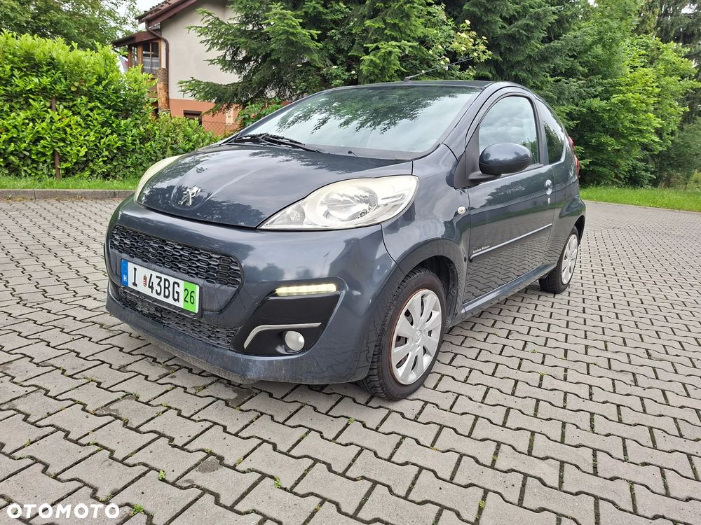 Peugeot 107 70 Black&Silver - 1