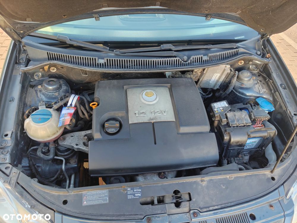Volkswagen Polo 1.2 - 10