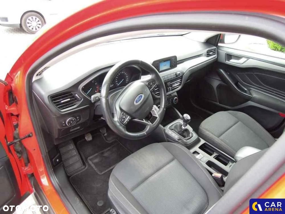 Ford Focus - 14